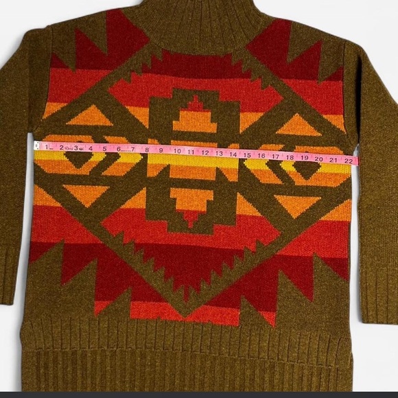 Pendleton 100% Lambswool Turtleneck Sweater Bold Aztec Geometric Pattern Size S - Picture 5 of 8